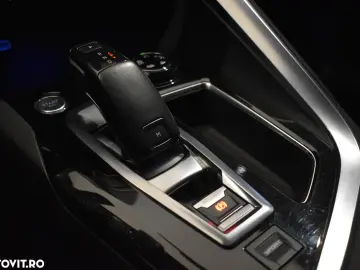 Peugeot 5008 2.0 BlueHDi S&S EAT8 GT 180 CP  7 Locuri  LED