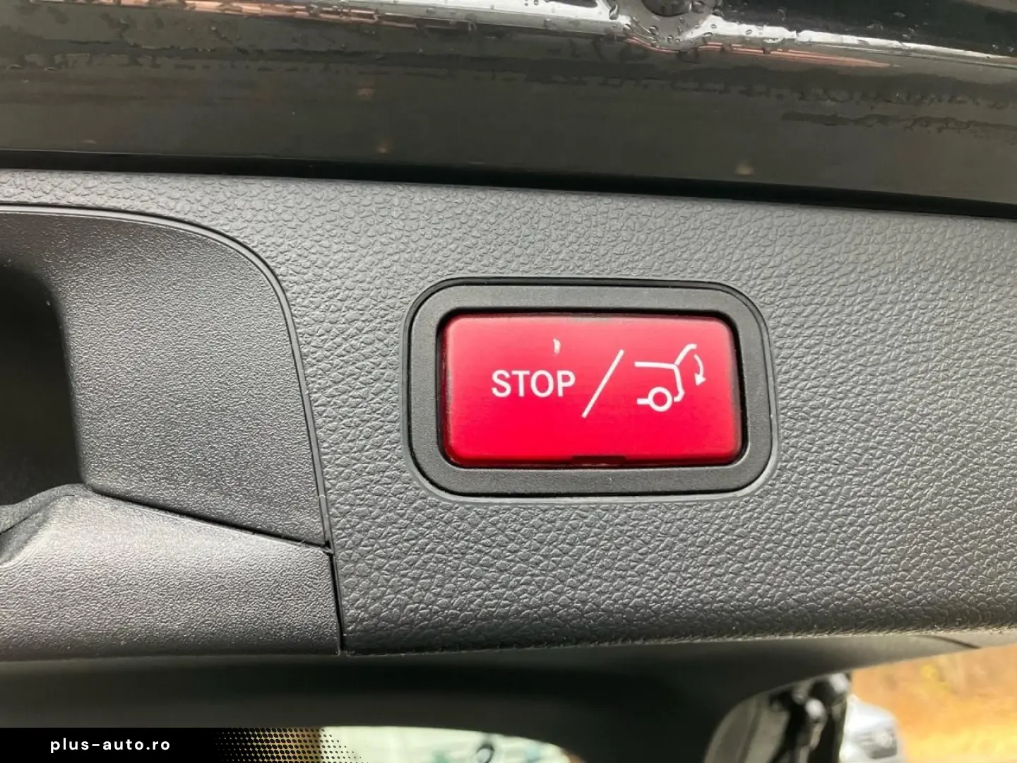 MERCEDES-BENZ GLC 300 de 4M AMG AHK Pano Night AdvSound LED