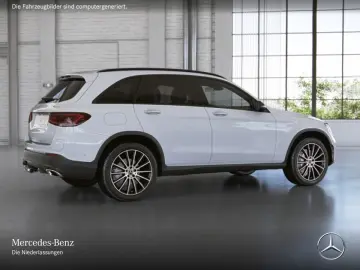 MERCEDES-BENZ GLC 300 e 4M AMG Night MBUX Navi  Kam &hellip;