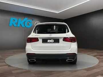 MERCEDES-BENZ GLC 300 de 4M AMG NIGHT LED PANO DISTR&hellip;