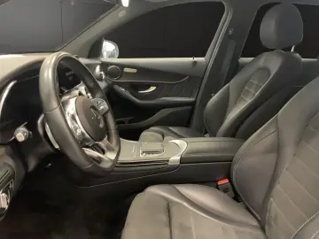 MERCEDES-BENZ GLC 300 de 4M AMG NIGHT LED PANO DISTR&hellip;