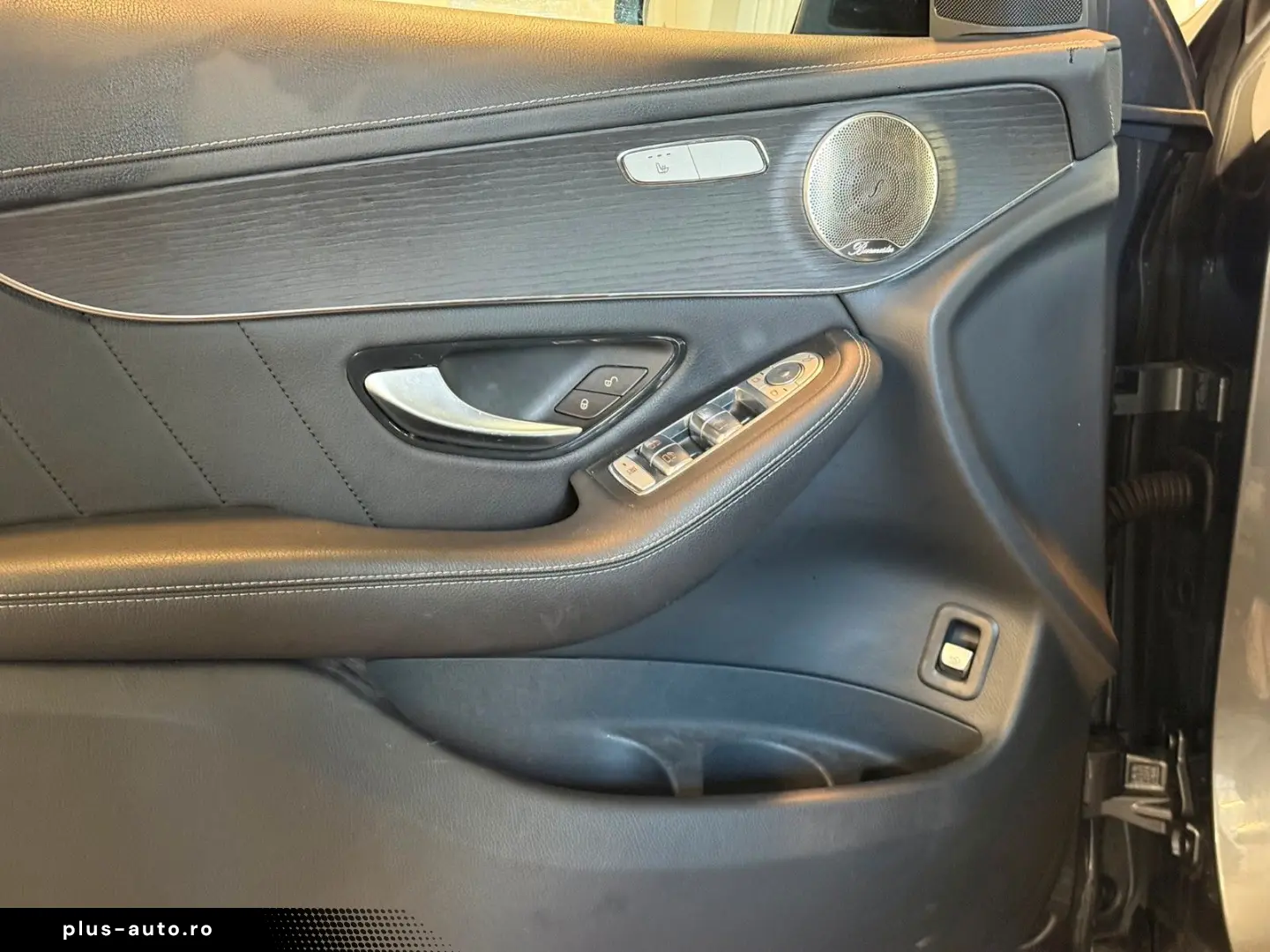 MERCEDES-BENZ GLC 300de 4Matic AMG NIGHT HUD SHZ AHK