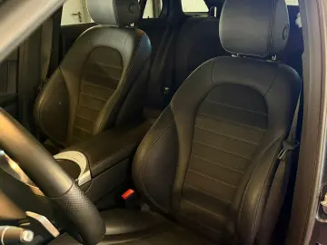 MERCEDES-BENZ GLC 300de 4Matic AMG NIGHT HUD SHZ AHK