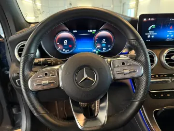 MERCEDES-BENZ GLC 300de 4Matic AMG NIGHT HUD SHZ AHK