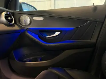 MERCEDES-BENZ GLC 300de 4Matic AMG NIGHT HUD SHZ AHK