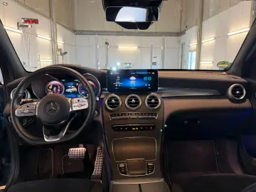 MERCEDES-BENZ GLC 300de 4Matic AMG NIGHT HUD SHZ AHK