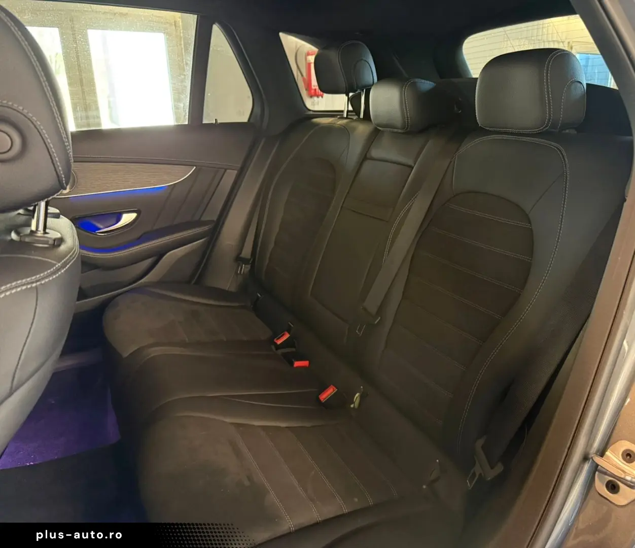 MERCEDES-BENZ GLC 300de 4Matic AMG NIGHT HUD SHZ AHK