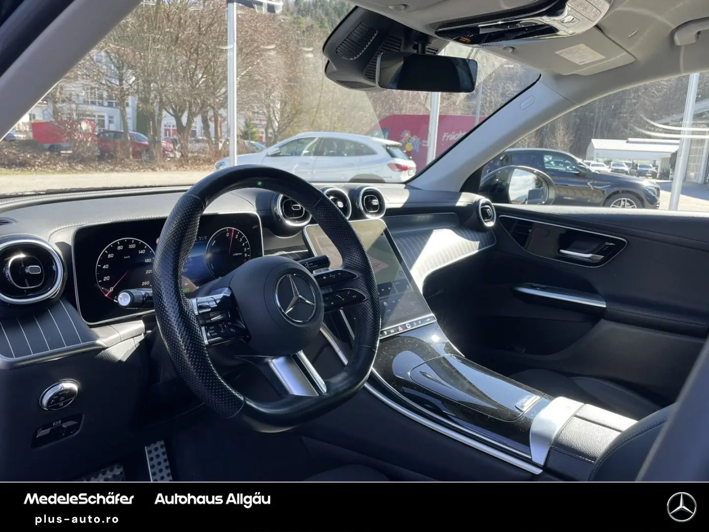 MERCEDES-BENZ GLC 300 e 4M AMG AHK Distro Night Kam 20