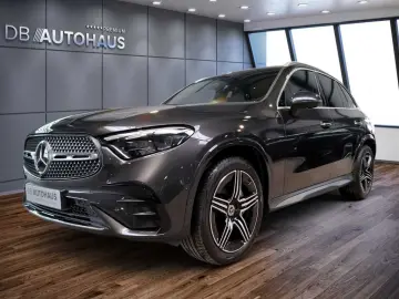 MERCEDES-BENZ GLC 300 AMG Line 4MATIC 9G-tronic