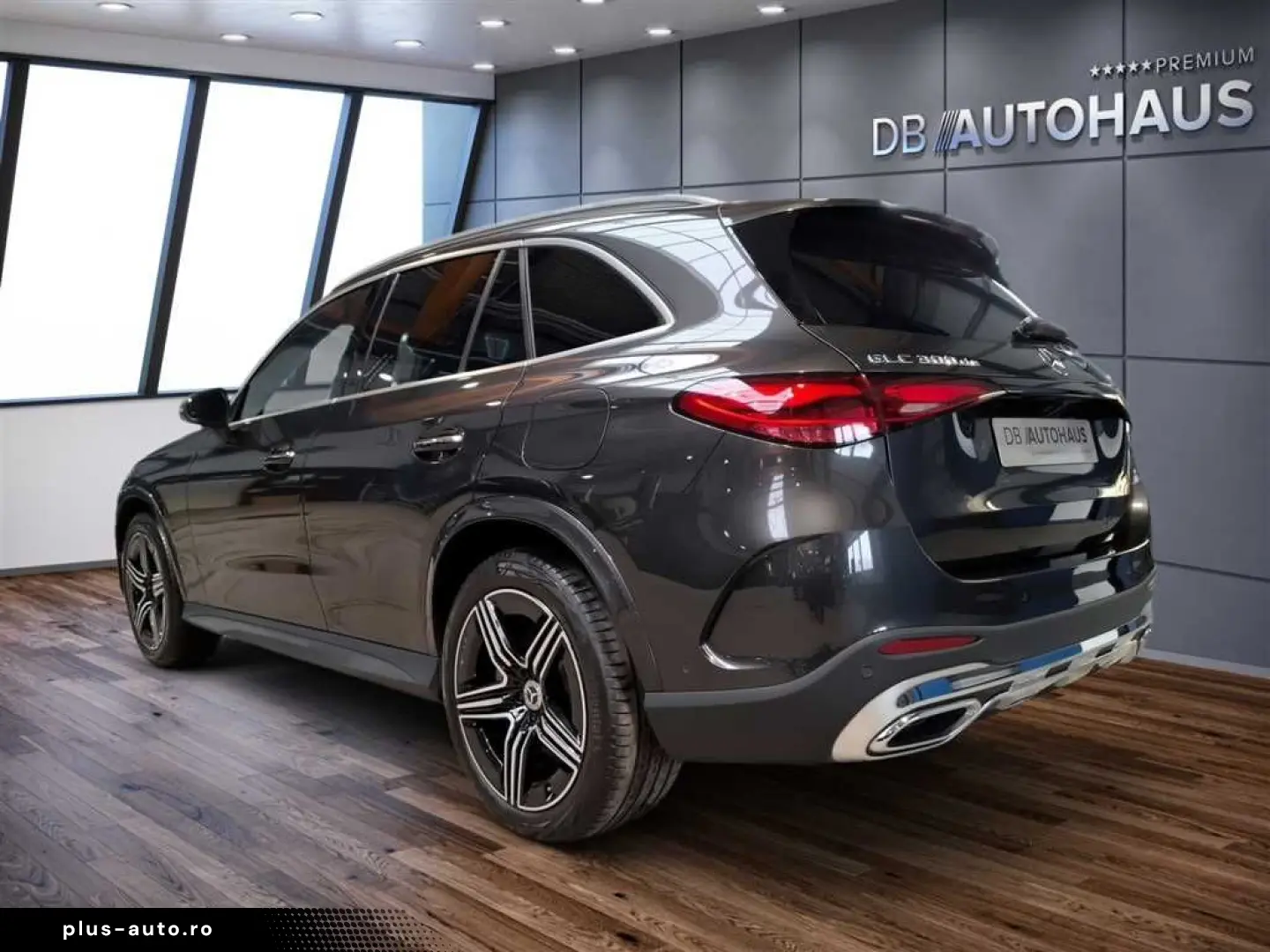 MERCEDES-BENZ GLC 300 AMG Line 4MATIC 9G-tronic