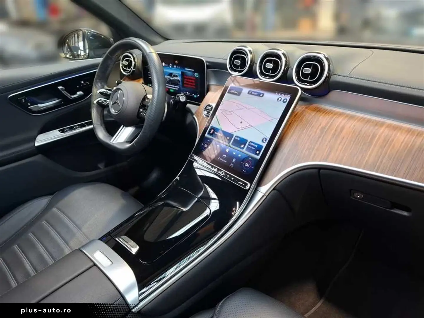 MERCEDES-BENZ GLC 300 AMG Line 4MATIC 9G-tronic