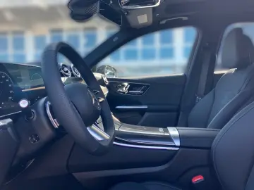 MERCEDES-BENZ GLC 300 e 4MATIC AMG NIGHT DIGITAL 360  DISTR.