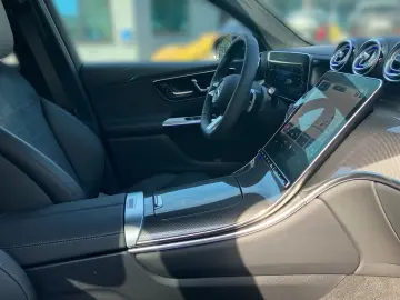 MERCEDES-BENZ GLC 300 e 4MATIC AMG NIGHT DIGITAL 360  DISTR.