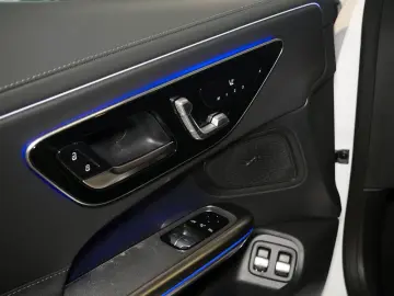 MERCEDES-BENZ CLE 300 e   AMG NIGHT PREMIUM MEMO 360&hellip;