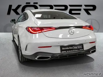 MERCEDES-BENZ CLE 200 Coupé AMG Premium Pano 20 Zoll Night