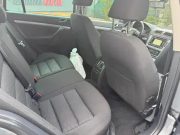 Skoda Octavia Diesel 1.6 2012 Manuala