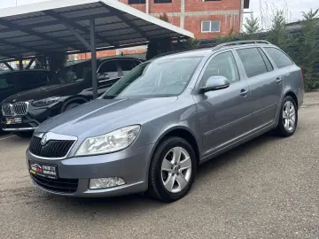 Skoda Octavia Diesel 1.6 2012 Manuala