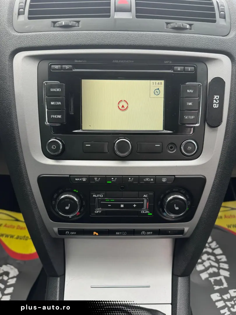 Skoda Octavia Diesel 1.6 2012 Manuala