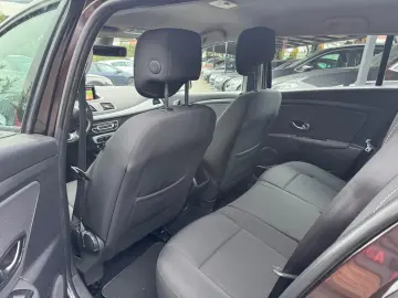 Renault Megane Diesel 1.5 2014 Manuala