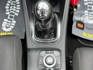 Renault Megane Diesel 1.5 2014 Manuala