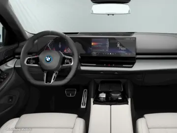 BMW 530e M Sport AHK Panorama Head-Up