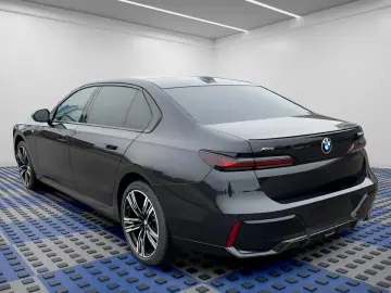 BMW 740d xDrive B&W ExcecutivS TV BRAUNMASSAGEVOLL