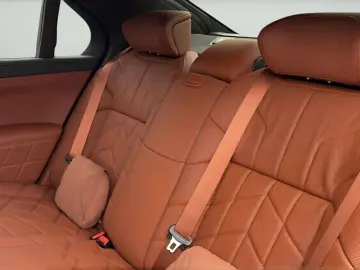 BMW 740d xDrive B&W ExcecutivS TV BRAUNMASSAGEVOLL