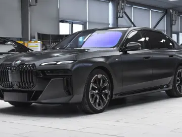 BMW 740d xDrive M Sport Mild Hybrid Sportautomatic