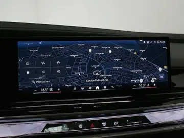 BMW 740d xDr. M Sport AHK ACC Panorama Standh 21Zoll