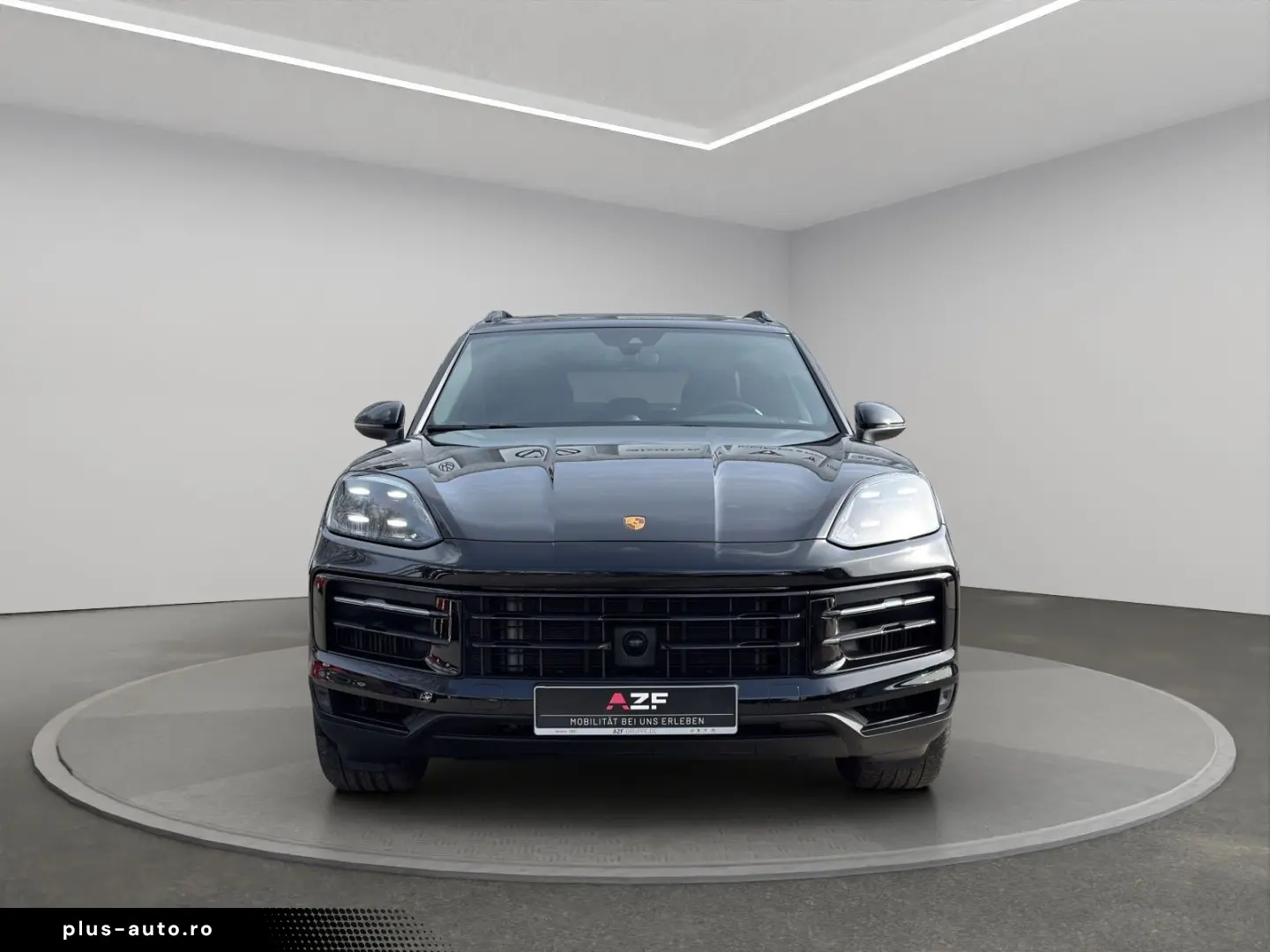 PORSCHE Cayenne E-Hybrid Tip. MATRIX-LED PANO ACC BOSE