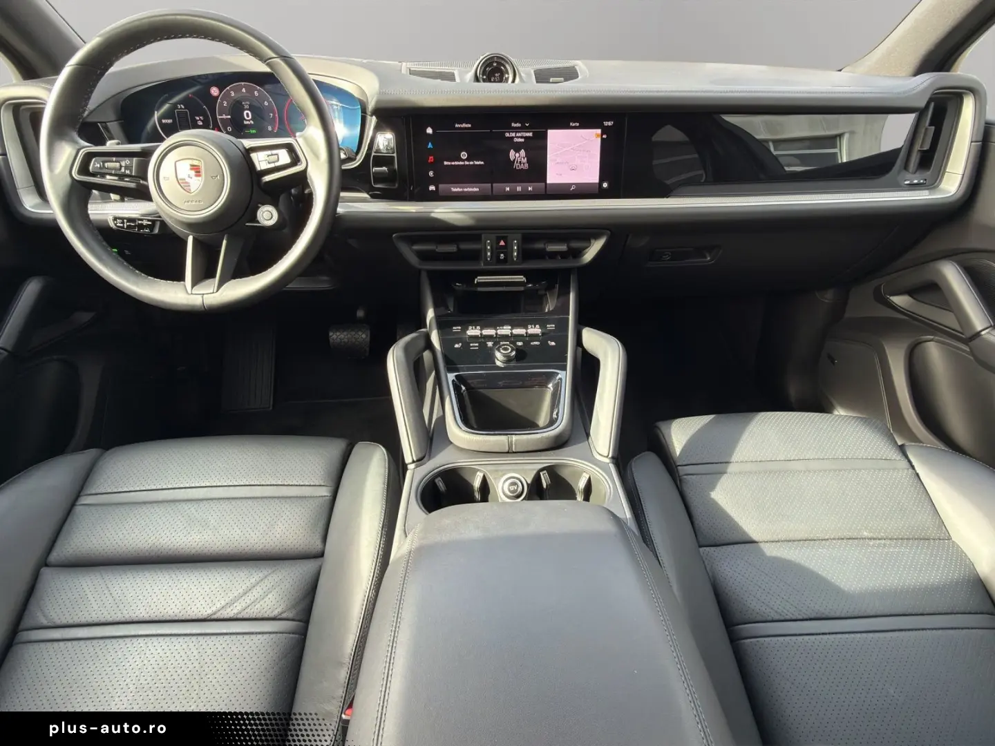 PORSCHE Cayenne E-Hybrid Tip. MATRIX-LED PANO ACC BOSE