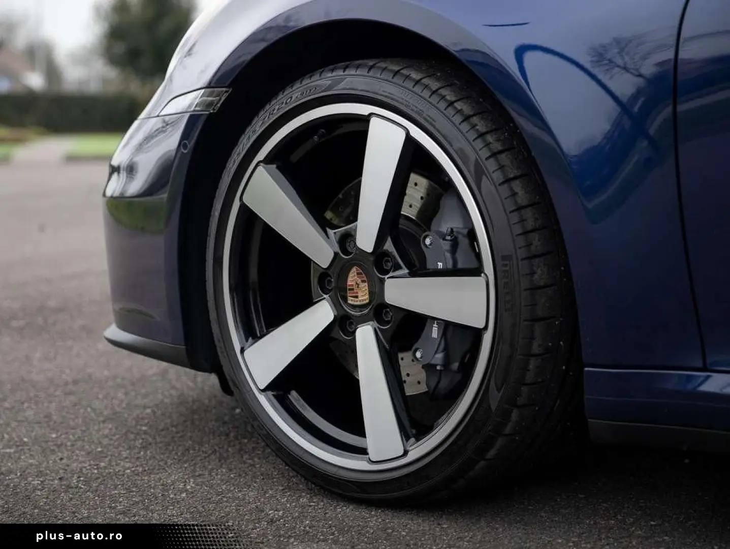 PORSCHE 992 .2 COUPE UITL CHRONO 360 ACC NACHTZICHT 18W