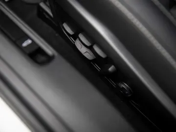 PORSCHE 992 .2 COUPE UITL CHRONO 360 ACC NACHTZICHT 18W