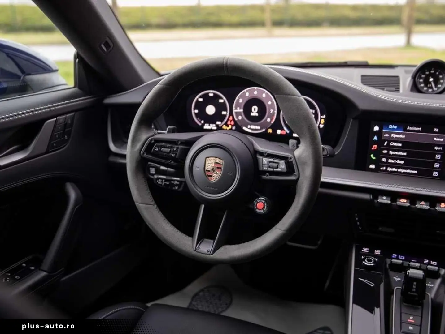 PORSCHE 992 .2 COUPE UITL CHRONO 360 ACC NACHTZICHT 18W