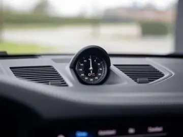 PORSCHE 992 .2 COUPE UITL CHRONO 360 ACC NACHTZICHT 18W