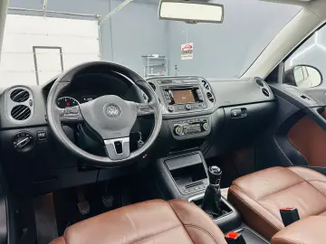 VOLKSWAGEN TIGUAN 2013 2.0D E5 4x4 Garantie 12 Luni Rate Ava