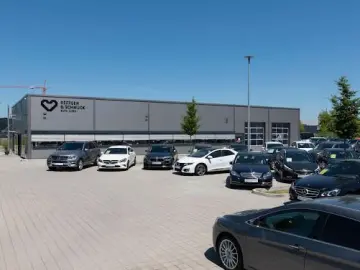 MERCEDES-BENZ E 220 CABRIO AMG AR WIDE MBUX KAMERA D&hellip;