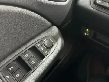 RENAULT CLIO 1.0 TCe 90CP Intens