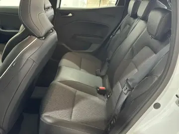 RENAULT CLIO 1.0 TCe 90CP Intens