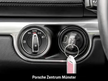 PORSCHE Boxster 718 GTS 4.0 BOSE Sportabgasanlage Leder