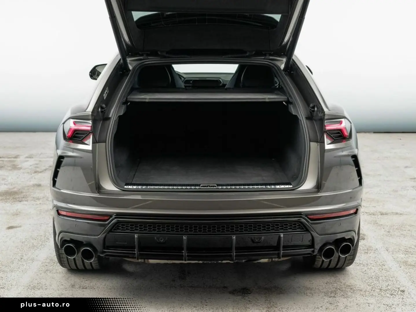 LAMBORGHINI Urus MY22