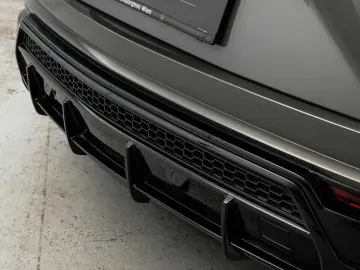 LAMBORGHINI Urus MY22