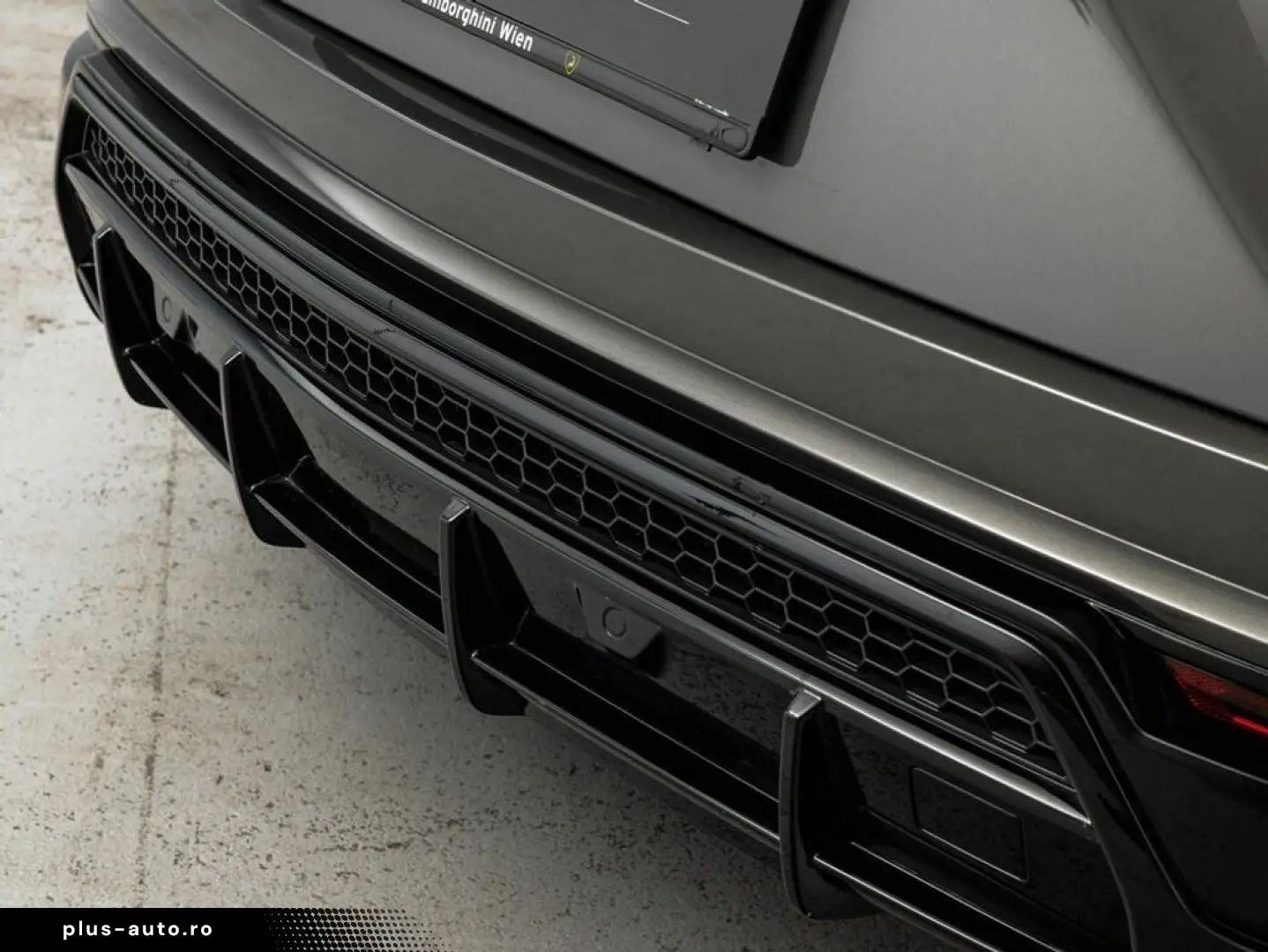 LAMBORGHINI Urus MY22