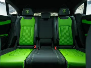 LAMBORGHINI Urus MY22