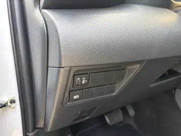 TOYOTA YARIS CROSS ACTIVE 1.5 HEV FWD