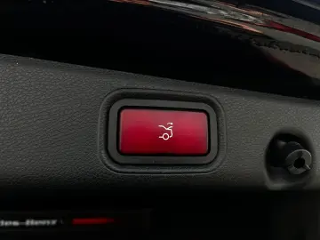 Mercedes-Benz E Gen-W213-2016