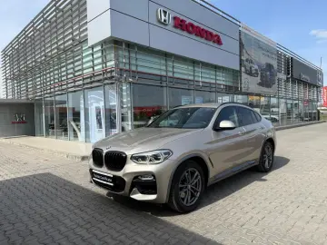 BMW X4 3.0i xDrive 2.0 Benzina Bi-turbo 252 CP