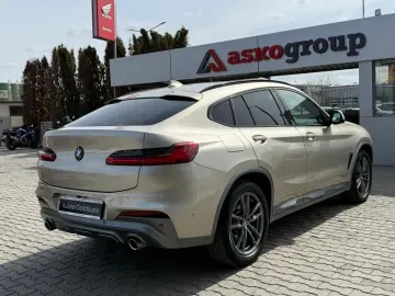 BMW X4 3.0i xDrive 2.0 Benzina Bi-turbo 252 CP