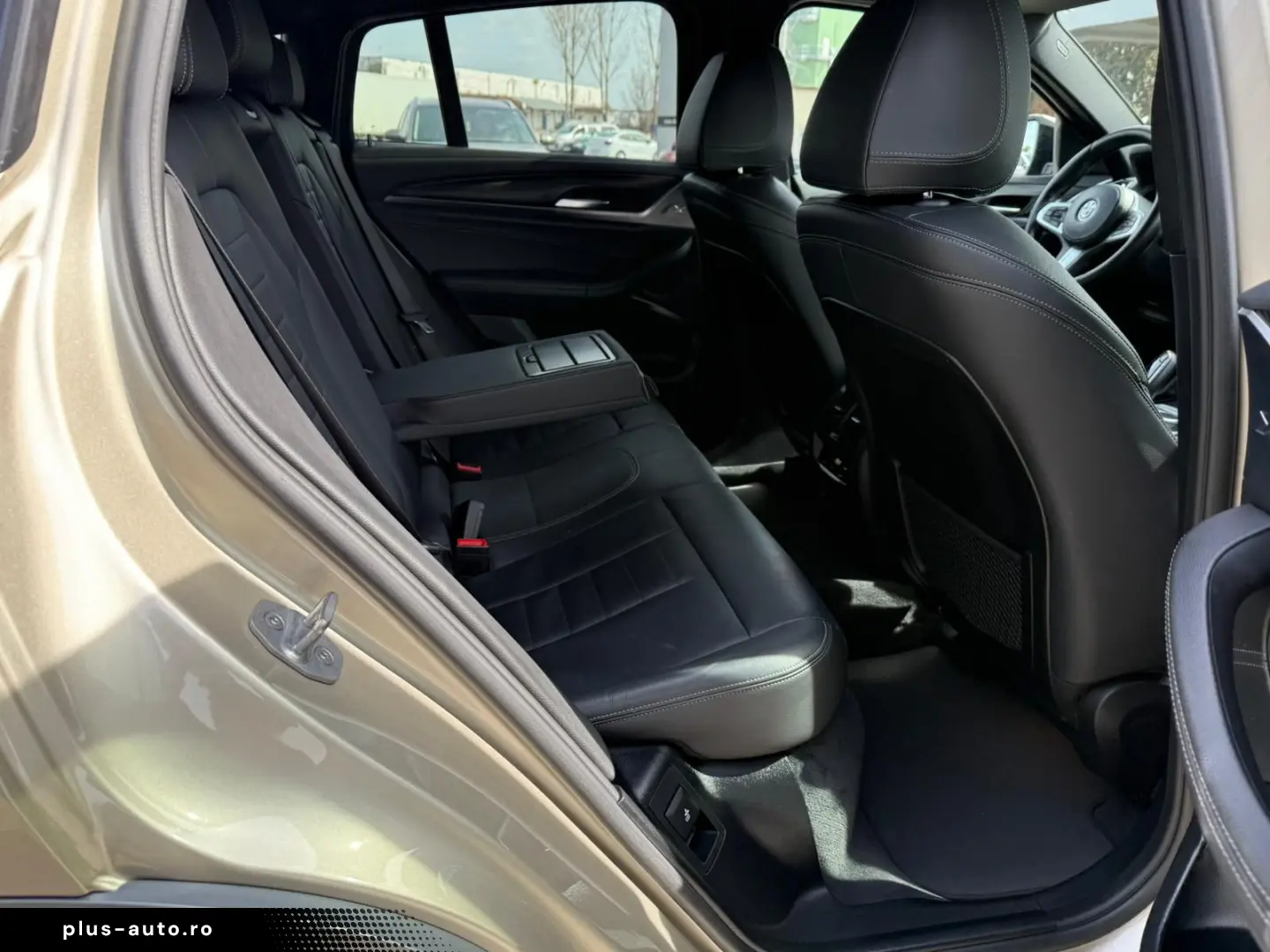 BMW X4 3.0i xDrive 2.0 Benzina Bi-turbo 252 CP