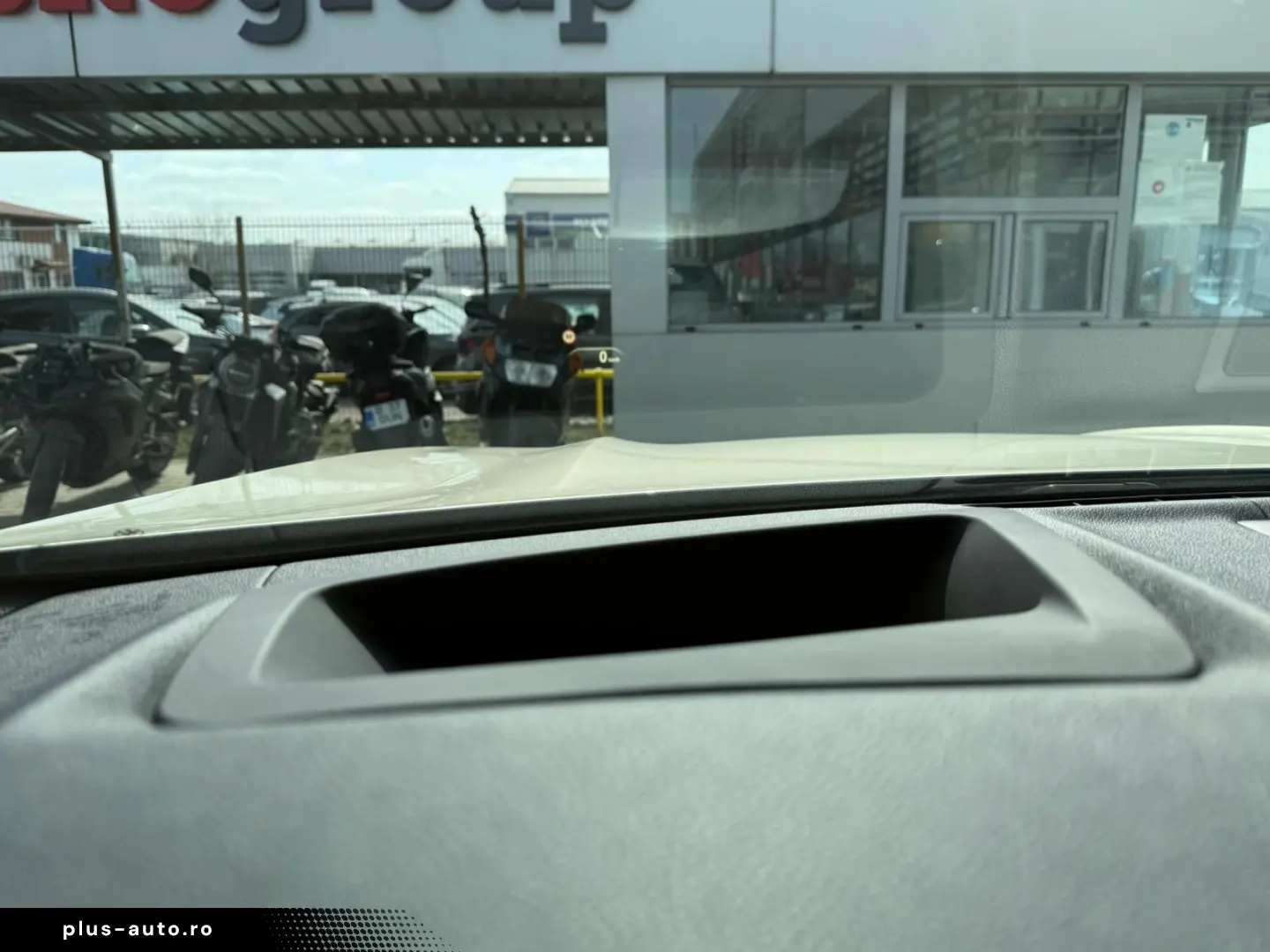 BMW X4 3.0i xDrive 2.0 Benzina Bi-turbo 252 CP